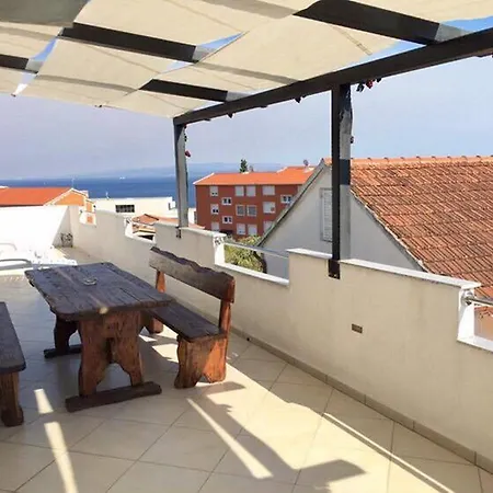 Apartamento Milas Trogir