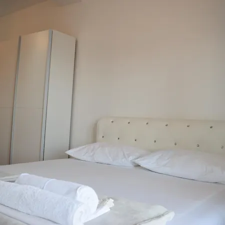 Apartamento Milas Trogir